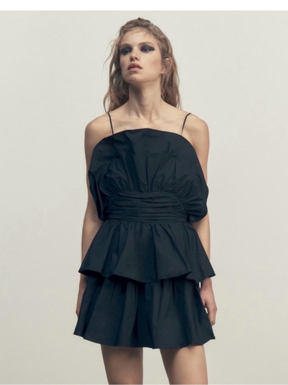 Zara Black Tiered Mini Dress with Ruched Waist - Picture 2 of 6